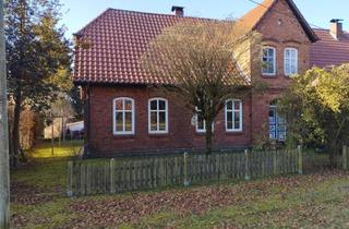 Wohnung mieten in Lindenplatz, 19288 Alt Krenzlin, Helle 2-Zimmer Wohnung mit Gartenmitbenutzung in Alt Krenzlin