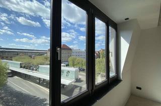 Wohnung mieten in 99084 Altstadt, stilvolle 2RaumDG-Wohnung, Balkon, Einbauküche, Ankleide m. Kleiderschränken, Garderobe, bahnhofsnah