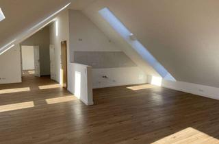 Wohnung mieten in Stralsunder Str., 18546 Sassnitz, einmalige Dachgeschosswohnung mit Meerblick in Sassnitz zu vermieten