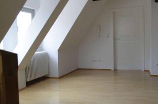 Wohnung mieten in Görnische Gasse 40, 01662 Meißen, Tolle Dachgeschoß-Maisonette-Wohnung in der Altstadt von Meißen