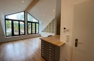 Wohnung mieten in Dr. Franz-Langecker-Str. 2a, 83734 Hausham, gehobene teilmöblierte 1,5 Zimmer Wohnung im Dachgeschoss - Lift vorhanden!