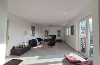 Wohnung mieten in Max-Joseph-Straße 1-23, 51429 Bergisch Gladbach, Moderne 4-Zimmer-Wohnung mit großem Küchen- und Essbereich sowie großem Balkon mit Aussicht