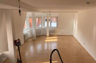 Wohnung mieten in Hauptstraße 29, 77736 Zell, Helle 4-Zimmer Maisonette-Wohnung mit Balkon im Zentrum von Zell am Harmersbach