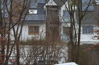 Haus kaufen in 85551 Kirchheim, Ideal für Familien im Lindenviertel (inkl. Garage, Garten, Balkone, Sauna, Wärmepumpe, Solar)