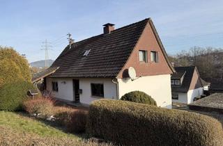 Haus kaufen in 57223 Kreuztal, Charmantes Siedlungshaus mit Anbau auf großem Grundstück