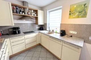 Haus kaufen in 89264 Weißenhorn, 2-Familienhaus mit Garage, Terrasse - Bj. ca. 2005