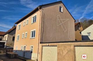 Haus kaufen in 97514 Oberaurach, Großzügiges ZFH (Wfl. 165 m²) mit Gartengrundstück (1.056 m²) und zwei Garagen in Oberaurach, O