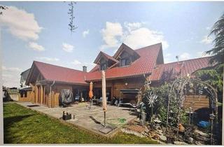 Haus kaufen in 97337 Dettelbach, Massiv Holzblockhaus