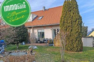 Doppelhaushälfte kaufen in 09661 Hainichen, Vermietete Doppelhaushälfte mit Weitblick über Wiesen und Felder!