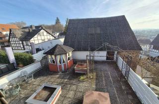 Haus kaufen in 65520 Bad Camberg, Vielseitiges Wohn- und Geschäftshaus mit historischem Charme in bester Altstadtlage