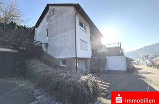 Haus kaufen in 73066 Uhingen, Handwerker aufgepasst! Massiv erbautes Zweifamilienhaus mit Entwicklungspotenzial!!