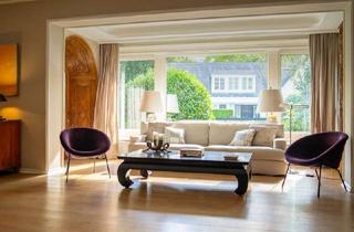 Villa kaufen in 40667 Meerbusch, Repräsentative Villa mit großzügigem Garten und Pool ! Gelegen in ruhiger Lage von Alt-Meererbusch