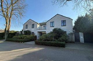 Villa kaufen in 40667 Meerbusch, Verwirklichen Sie Ihren Traum! Freistehende Villa in Alt-Meererbusch!