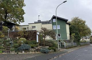 Haus kaufen in 54558 Gillenfeld, Großzügiges Wohnhaus mit Raum zur individuellen Nutzung, auch ideal als Mehrgenerationshaus nutzbar.