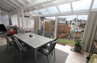 Haus kaufen in 94428 Eichendorf, DIPLOM-Immowirt MAIER !! Perfekter, großzügiger Bungalow - WOHNEN bis ins HOHE ALTER u. PV-Anlage !!