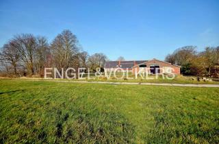 Grundstück zu kaufen in 26441 Jever, Unverbaubarer Weitblick: Grundstück mit Altbestand am Trinkwasserschutzgebiet