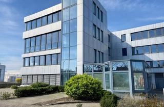 Büro zu mieten in Von-Achenbach-Str. 21-23, 59229 Ahlen, Ansprechende Büroräumlichkeiten im 1. OG