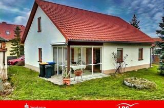 Haus kaufen in 08223 Falkenstein, Familienparadies mit Garten und Garage