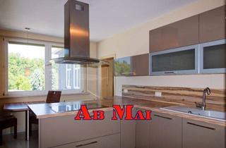 Wohnung mieten in Reichenbacher Straße 125, 07973 Greiz, Teilmöblierte Wohnung mit Einbauküche