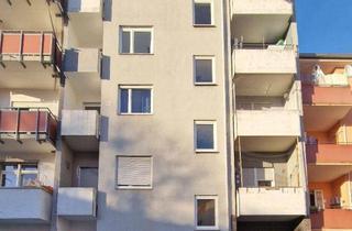 Garagen kaufen in 67061 Ludwigshafen, Immobilienpaket mit 5 Wohnungen und 3 Garagen