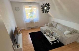 Wohnung mieten in Blütenstr. 15, 92637 Fichtenbühl, Ruhig gelegene 3-Zimmer-Dachgeschosswohnung zu vermieten