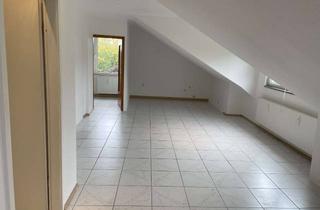 Wohnung mieten in Bannenberg 11a, 44369 Rahm, Gemütliche Dachgeschosswohnung mit schönem Ausblick in Dortmund-Rahm