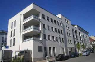 Wohnung mieten in Johann-Geismann-Str., 90763 Südstadt, Schöne teilmöblierte 2 Zimmer-Wohnung mit Balkon in Fürth Süd