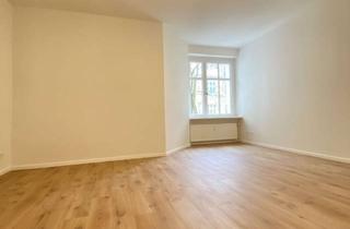 Wohnung mieten in Roseggerstraße 43, 12043 Neukölln, Sanierte 2 Zimmerwohnung mit Einbauküche