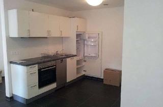 Wohnung mieten in Hausengässle, 71272 Renningen, Ideal für Pendler. Renningen-Malmsheim: Hochwertig ausgestattete 2,5-Zimmer-Wohnung mit EBK.