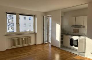 Wohnung mieten in 80807 Milbertshofen-Am Hart, Milbertshofen, Schönes Appartement mit sonnigem Balkon