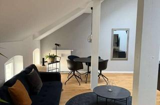Wohnung mieten in Burghofstraße 78, 40223 Bilk, Helle 3-Zimmer Dachgeschosswohnung in Düsseldorf Bilk