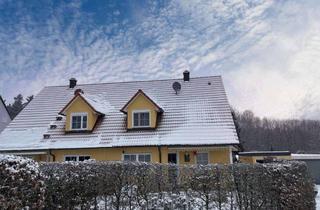 Doppelhaushälfte kaufen in 92421 Schwandorf, Neuwertige Doppelhaushälfte in begehrter Wohngegend