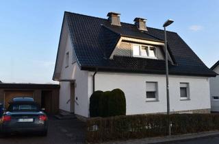 Einfamilienhaus kaufen in 33014 Bad Driburg, Einfamilienhaus in begehrter Lage von Bad Driburg – Dach, Fenster und Heizung erneuert.