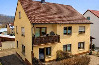 Haus kaufen in 96260 Weismain, Gepflegtes Zweifamilienhaus mit Garten in begehrter Lage von Weismain