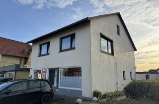 Gewerbeimmobilie kaufen in Burgfeldstraße 19, 23795 Bad Segeberg, Attraktives Wohn- und Geschäftshaus mit vermieteter Ladenfläche und freier Wohnung (Provisionsfrei)