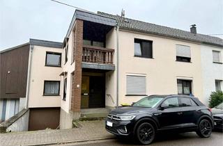 Haus kaufen in 66701 Beckingen, Vermietete Wohnimmobilie mit Garten und Garage in ruhiger Lage von Beckingen- Erbringen