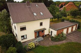 Haus kaufen in 34434 Natzungen, Natzungen - Gepflegtes Zweifamilienhaus mit hochwertiger Ausstattung und parkähnlichem Garten