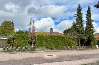 Einfamilienhaus kaufen in 90537 Feucht, Feucht - Freistehender Bungalow in Feucht-Ost