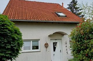Einfamilienhaus kaufen in 64331 Weiterstadt, Weiterstadt - 1 Grundstück - 2 Häuser in zentraler Lage