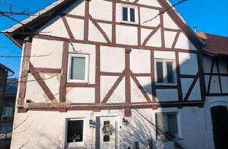 Haus kaufen in 34323 Malsfeld, Malsfeld - Gemütliches Fachwerkhaus mit Scheune und Hebebühne