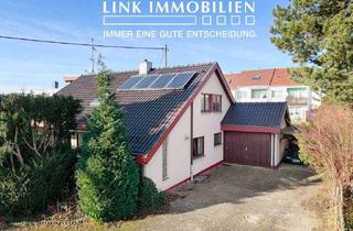 Einfamilienhaus kaufen in 73760 Ostfildern, Ostfildern - Freistehendes Einfamilienhaus mit viel Platz in zweiter Reihe in Ostfildern-Nellingen!***