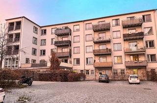 Wohnung kaufen in 01099 Radeberger Vorstadt, Fußläufig zur Elbe oder in die Heide! 2-Raum-Wohnung mit Ankleide und Terrasse zu verkaufen!