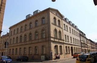 Wohnung kaufen in Blumenstrasse 22, 90762 Fürth, Wundervolle 2-Zimmer-Wohnung im kernsanierten herrschaftlichen Altbau in der Fürther Altstadt