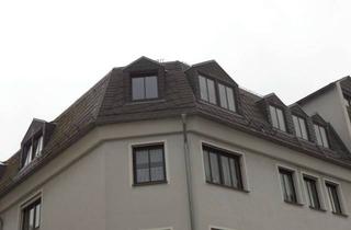 Wohnung mieten in Rädelstrasse 15, 08523 Plauen, Gepflegte 3-Zimmer Dachgeschosswohnung mit Aufzug in Plauen-Schloßberg