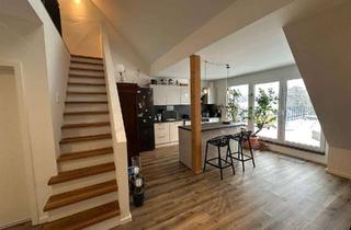 Wohnung mieten in 50354 Hürth, Moderne Dachgeschoss Wohnung mit Galerie & Dachterrasse