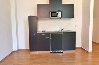 Wohnung mieten in Windmühlenstr. 26, 08523 Plauen, Windmühlenstr. 26 - 1.OG links/Tür links