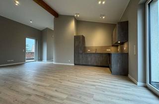 Wohnung mieten in Nordwall 10, 31515 Wunstorf, Wohnen mit besonderer Deckenhöhe - einzigartige Architektur