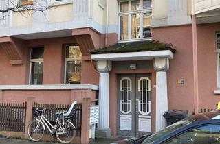 Wohnung mieten in Ratsbleiche 12, 38114 Braunschweig, Großzügige 4 Zimmer Altbau Wohnung mit Küche