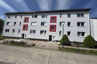 Wohnung mieten in 17498 Neuenkirchen, Frisch renovierte 4-Zimmer-Wohnung mit Balkon in Neuenkirchen