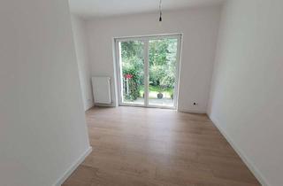 Wohnung mieten in Mannhagener Straße, 23896 Panten, Traumhafte 3 Zimmer EG Wohnung mit Terasse + zwei Garagen zu vermieten